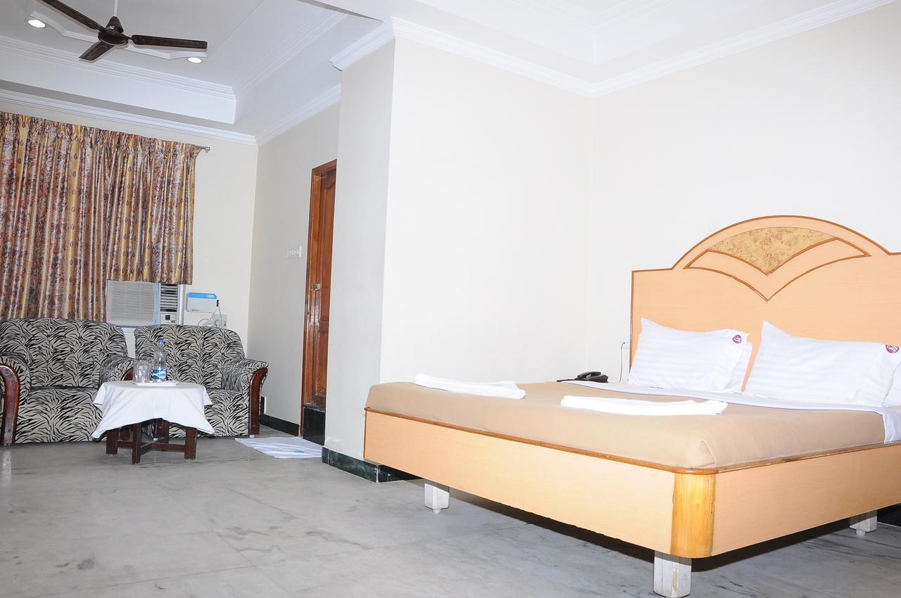 Hotel Annamalai Tiruchirappalli 外观 照片